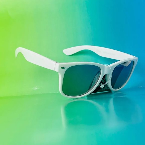 SG00698A Trend Sunglasses For Unisex Adult/Teens, 100% UVA/UVB Protection, White - Picture 2 of 7